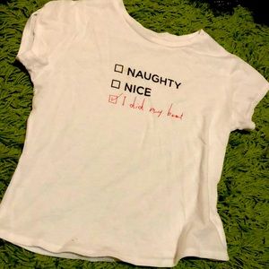 Cute Christmas cropped shirt!